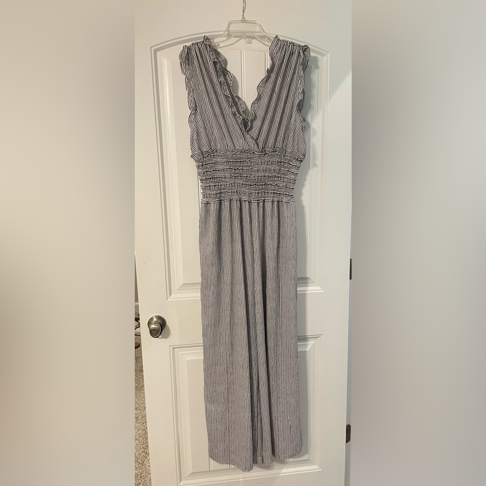 Max Studio Black and White Striped Jumpsuit Size XL